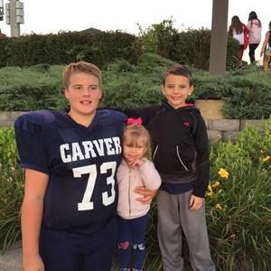 Meet your Posher, Dena